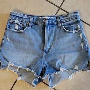 NWOT Abercrombie Curve Love Mom Short